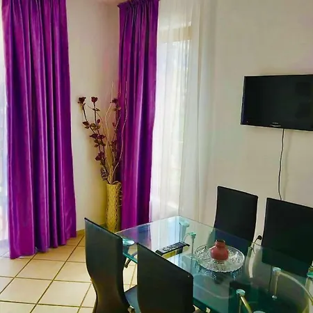 公寓式酒店 Magnolia Garden 阳光海滩